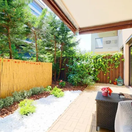 Apartament Nightingale Close To The Zoo And Shopping City Baneasa * Bucharest