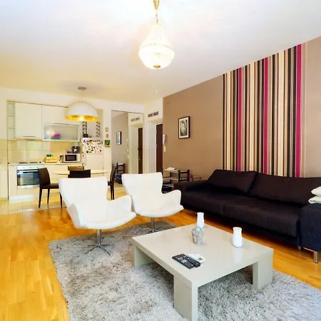 Apartment Apartament Nightingale Close To The Zoo And Shopping City Baneasa Bucharest